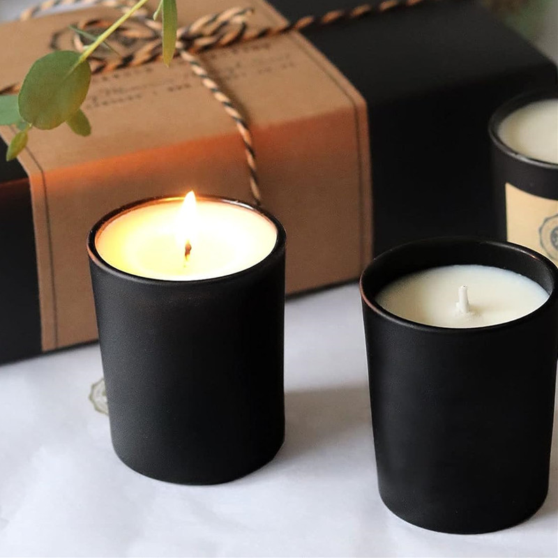 Wholesale 7oz 10oz 14oz Empty Matte Frosted White Black clear Glass Candle Jars With Wooden Lids for Candle Making