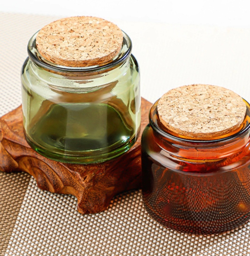 Hot Sale Custom Army Green Amber Round Cut Wine Bottle Glass Candle Jars Empty 100ml With Cork Lid