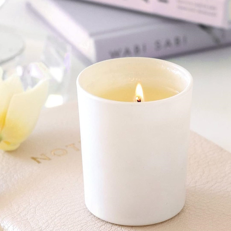 Matte Color DIY Handmade Ceramic Glass Candle Jars Scented Wax Luxury Empty Glass Candle Holder With Wooden Lid