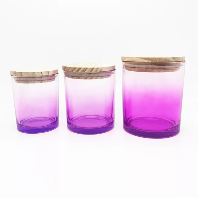 OEM Wholesale Luxury Soy Candles Home Decoration Custom Scented Candle in Gradient Color Glass Jar