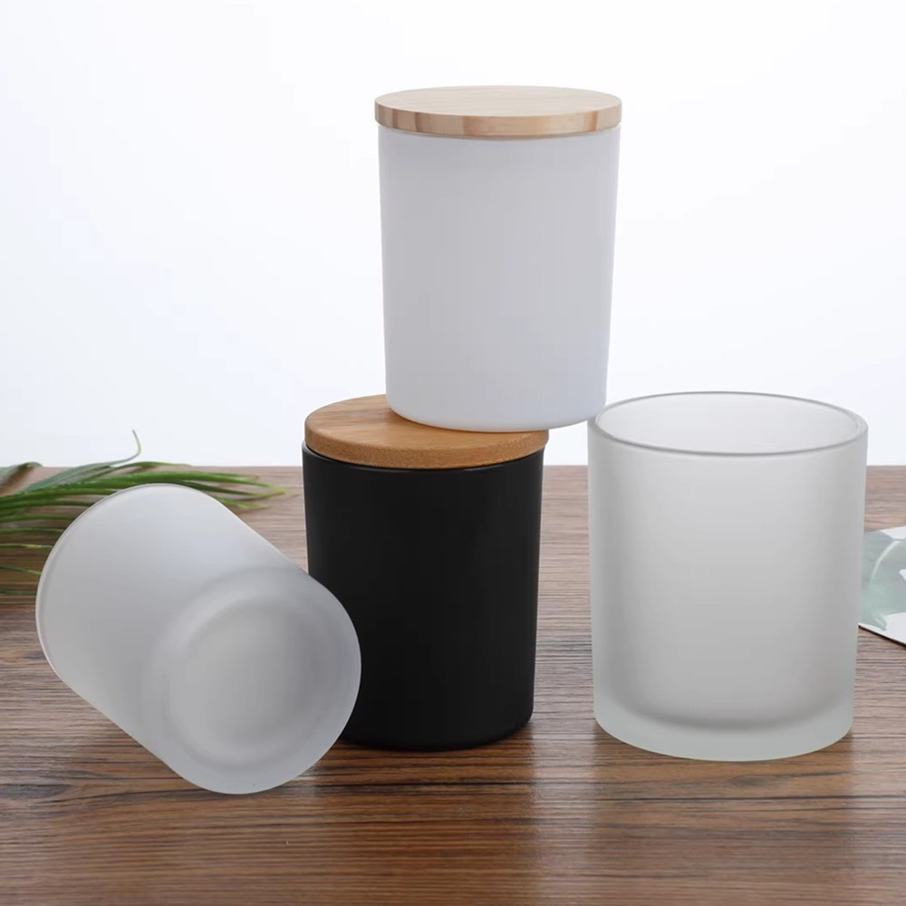 Wholesale 7 oz 8 oz 10 oz 12 oz 14 oz Customized Luxury Frosted Empty Glass Candle Jars for Candle Making