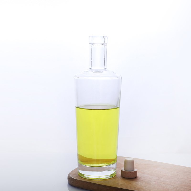 Recyclable Customized 250ml 750ml Empty Stack Glass Liquor Bottle Malt Gin Stacked Whisky Bottle Empty Spirits Bottles