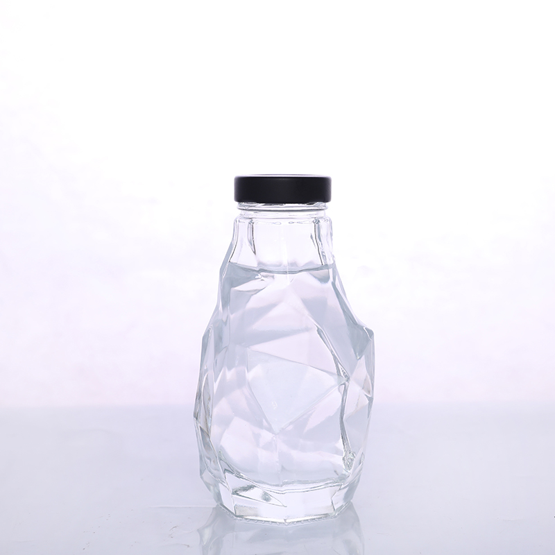 100ml 375ml 500ml 750ml Recyclable Glass Empty Bottles Liquor Wine Gin Whisky Vodka Spirits Glass Bottle With Cork Lid