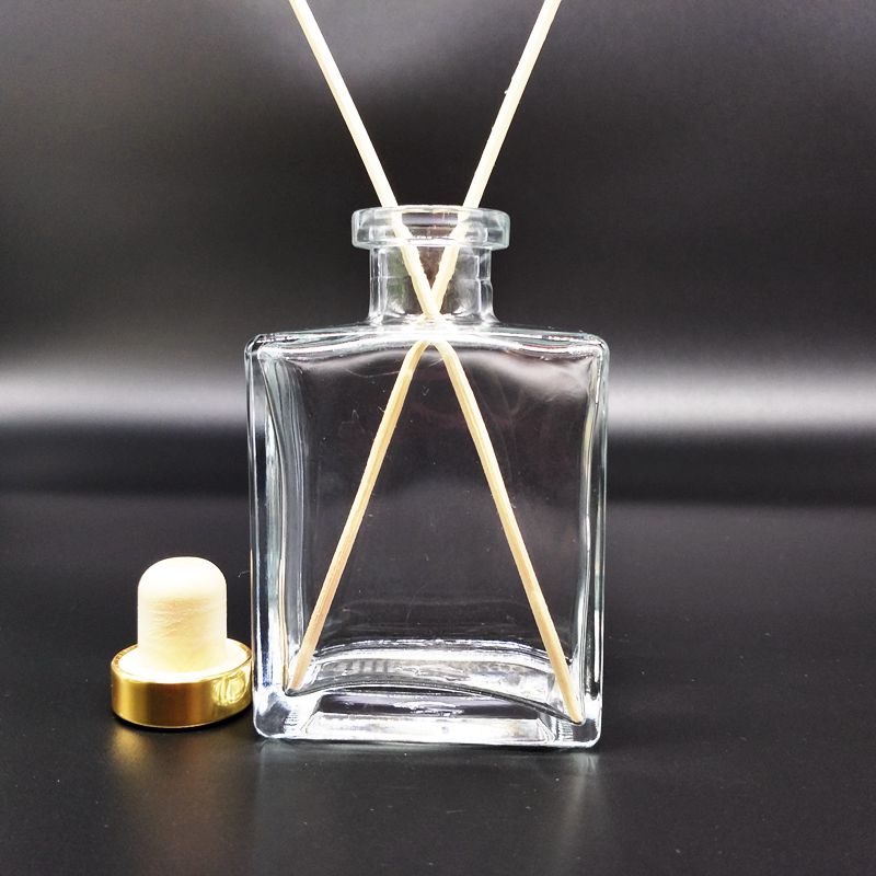 Perfume Bottle Luxury Round Diffuser Bottle 50ml 100ml 200ml Clear square Reed Glass Diffuser Bottles