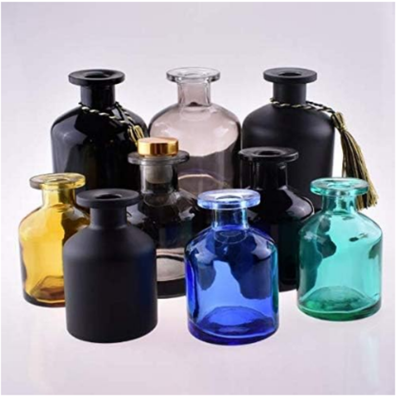 Round Empty 50 Ml 100 Ml 150 Ml 250 Ml Glass Aroma Bottle Clear Black Amber Reed Diffuse Bottle for Glass Bottle
