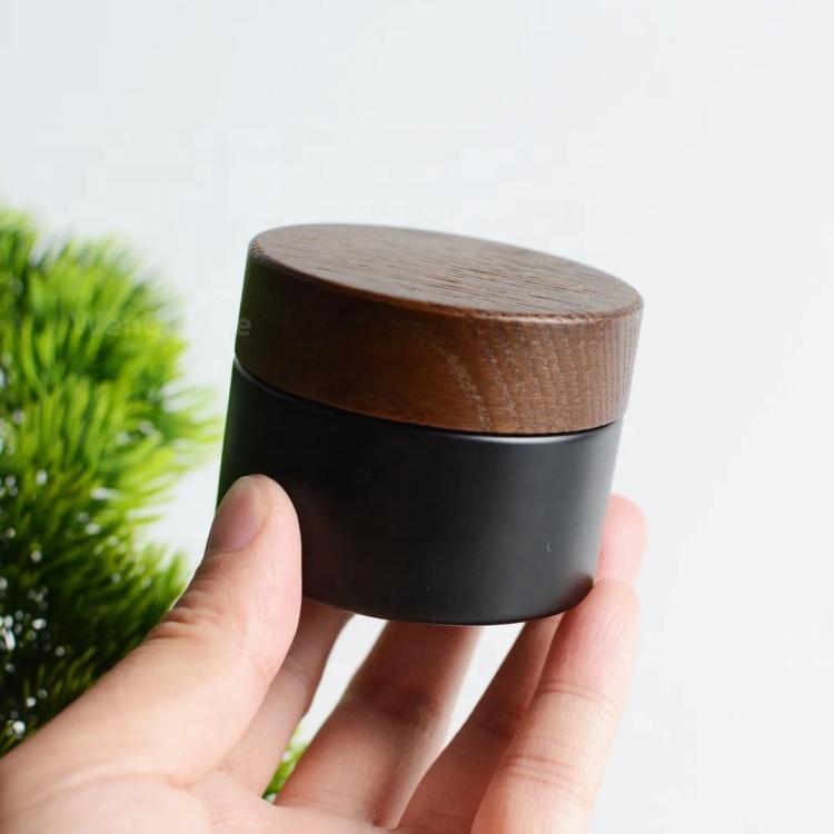 Factory Direct Supply 5g 15g 30g 50g 100g Round Frosted Black Glass Container Jar With Real Bamboo Lid for Cosmetic Package
