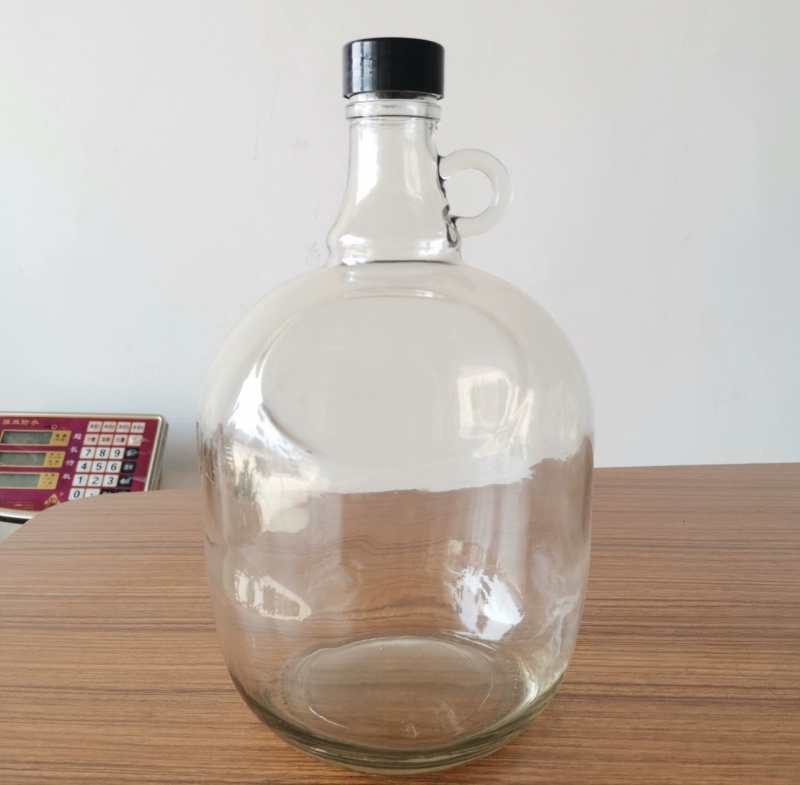 High Quality 1l 2l Glass Maple Syrup Bottles California Wine Bottle Drinking Bottle With Screw Cap