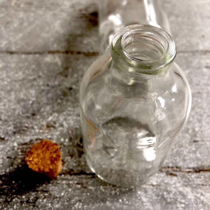 Pharmaceutical Mould Type 10ml 20ml 30ml 50ml 100ml Clear  Injection Glass Vials for Vaccine