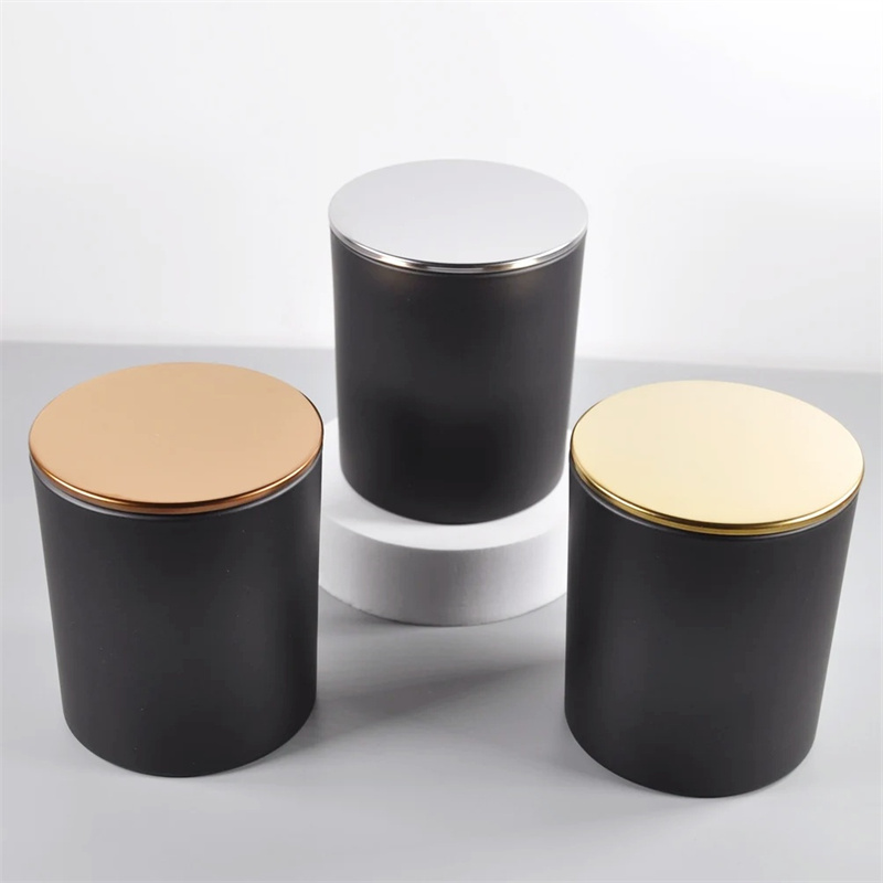 Customized Logo  Luxury Matte Black Empty Glass Candle Containers Candle Jars With Metal Lid for Candle Making