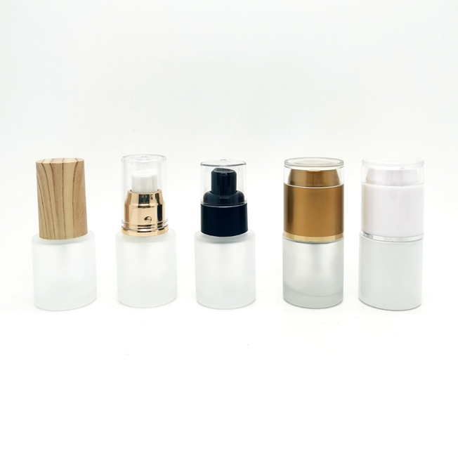 Recyclable Luxury Skincare Packaging Set Empty Lotion Pump Glass Bottle Set Cosmetic Cream Bottle With Plastic Pump