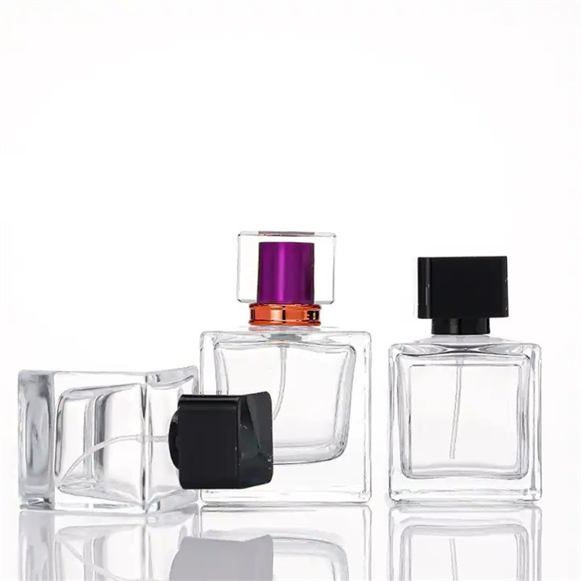 High Quality Square Clear Fragrance Glass Perfume Bottle 30ml 50ml Sizes Luxury Style With Screw Cap Roll Top Cream Packaging