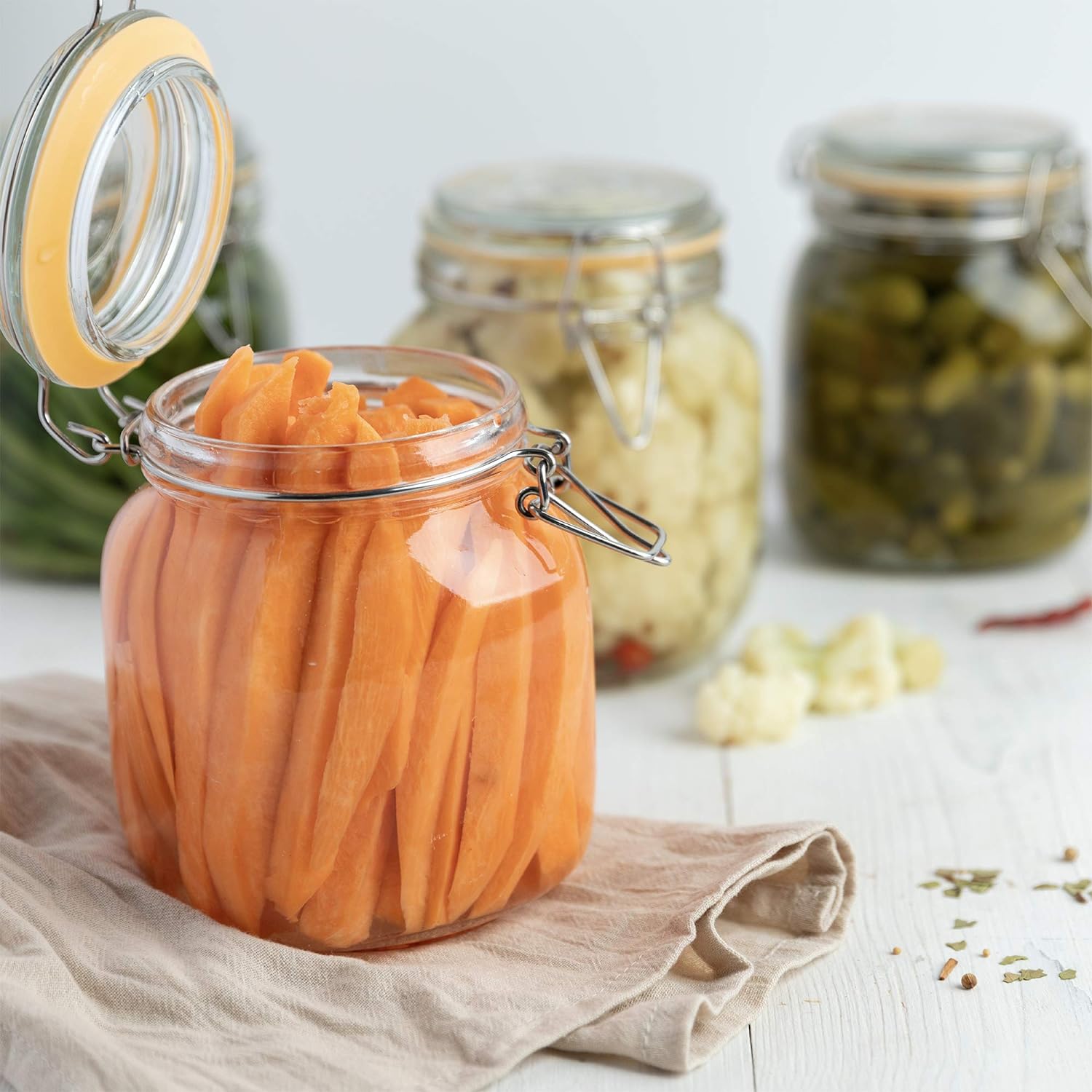 200ml 250ml 500ml 750ml Recyclable Airtight Pickles Glass Jars Canned Food Storage Jars for Kitchen Canning, Cereal, Pasta