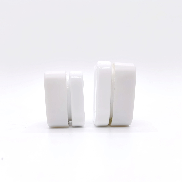 Custom White Ceramic Child Resistant Glass Jar 3ml 5ml Opal Concentrate Glass Cosmetic Cream Jar with Child Resistant  Lid