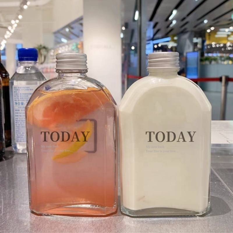 200ml 500ml Screen Printing Screw Lid Clear and Frosted Flat Flask Coffee Glass Bottle for Liquor Wine