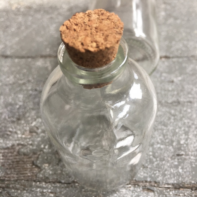 Pharmaceutical Mould Type 10ml 20ml 30ml 50ml 100ml Clear  Injection Glass Vials for Vaccine