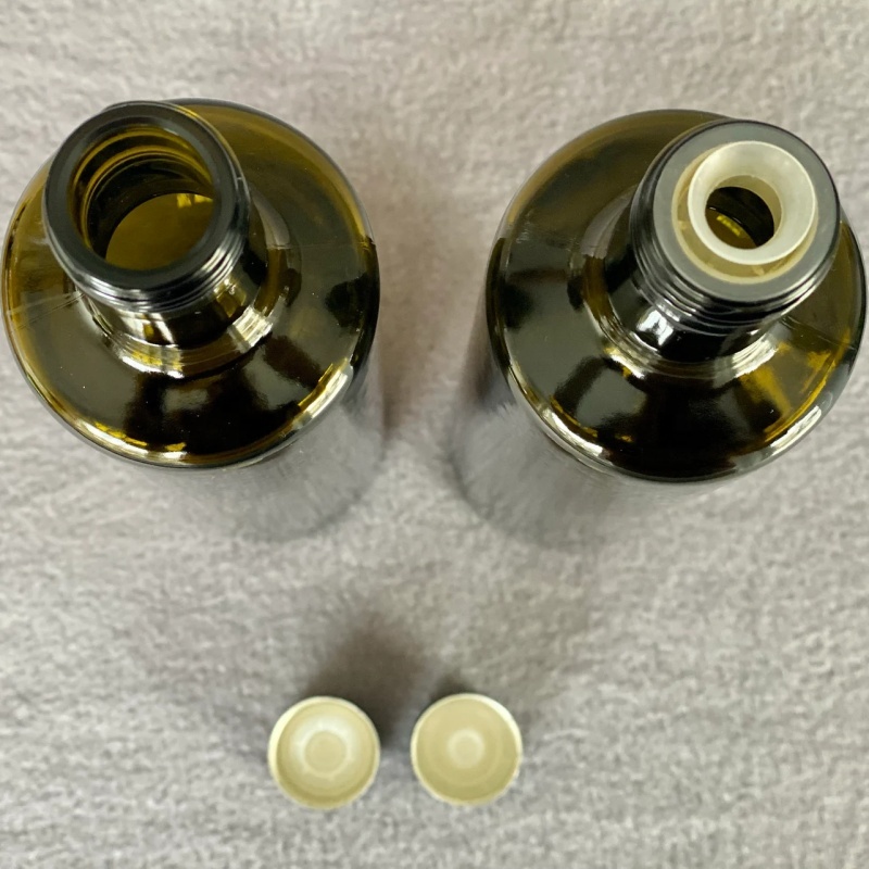Factory Produced Luxury Dark Amber Round Empty Cooking Olive Oil Glass Bottle with Lid