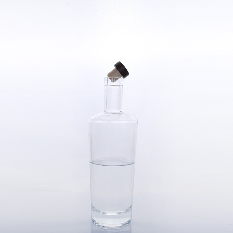 Recyclable Customized 250ml 750ml Empty Stack Glass Liquor Bottle Malt Gin Stacked Whisky Bottle Empty Spirits Bottles