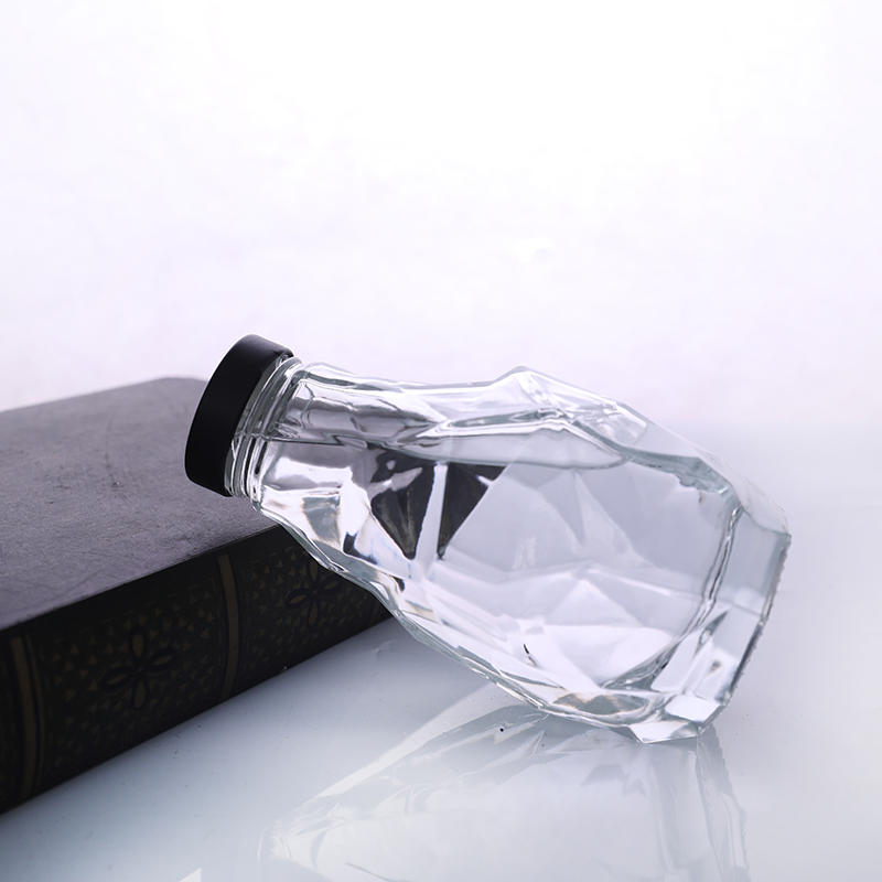 100ml 375ml 500ml 750ml Recyclable Glass Empty Bottles Liquor Wine Gin Whisky Vodka Spirits Glass Bottle With Cork Lid