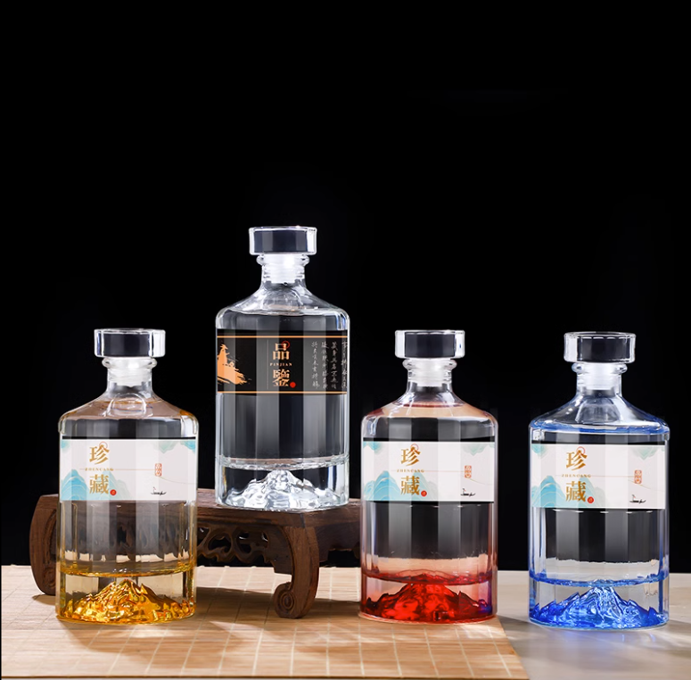 High Quality Fancy Ice Mountain Base 100ml 250ml 500ml Empty Liquor Spirits Glass Bottle for Vodka Gin Whiskey