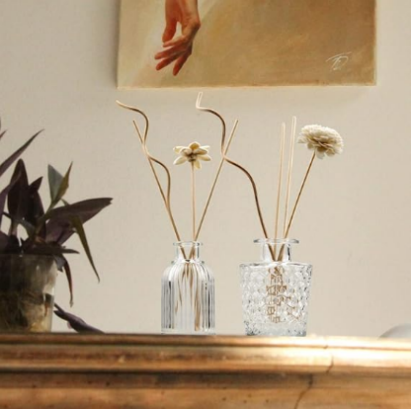 Wholesale Luxury Clear Glass Aromatherapy Oil Diffuser Bottle Empty Cosmetic Aroma Reed Diffuser