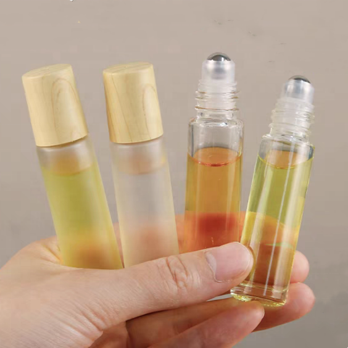 Wholesale Oem 10ml 15ml Custom Logo Empty Round Tall Frosted Luxury Glass Perfume Eye Oil Roll on Bottle with Roller Ball