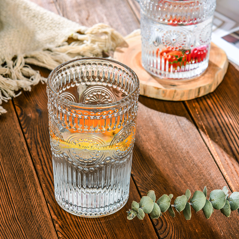 Nordic Style Vintage Glass Beer and Wine Cup High Quality Lead-Free With Golden Rim Sunflower Design Custom Logo for Packaging