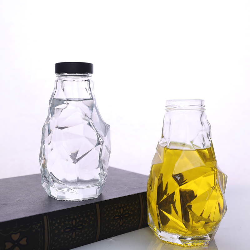 700ml 750ml Recyclable Nordic Empty Rum Whisky Vodka Spirit Glass Liquor Bottle With Cork for Liquor Whiskey 100ml 375ml 1L