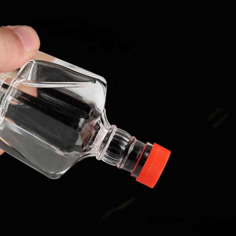 Wholesale Rectangle Glass Whiskey Bottle 50ml Empty Liquor Vodka Bottle Mini Clear Glass Wine Bottles With Screw Caps