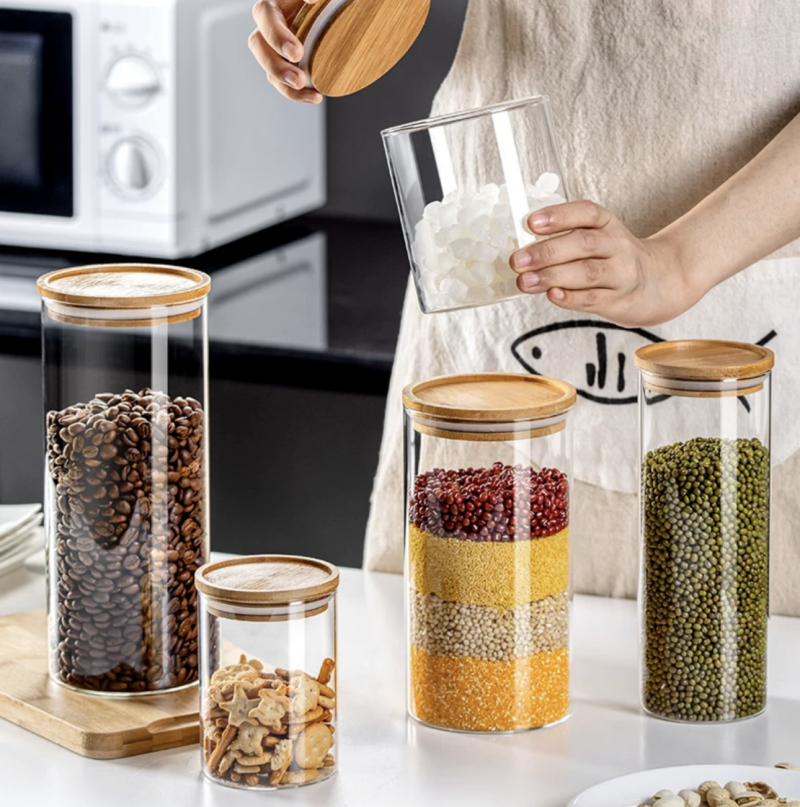 Customized Wholesale Borosilicate Glass Food Storage Jars Glass Canisters Bamboo Container Bamboo Lid Glass Jars