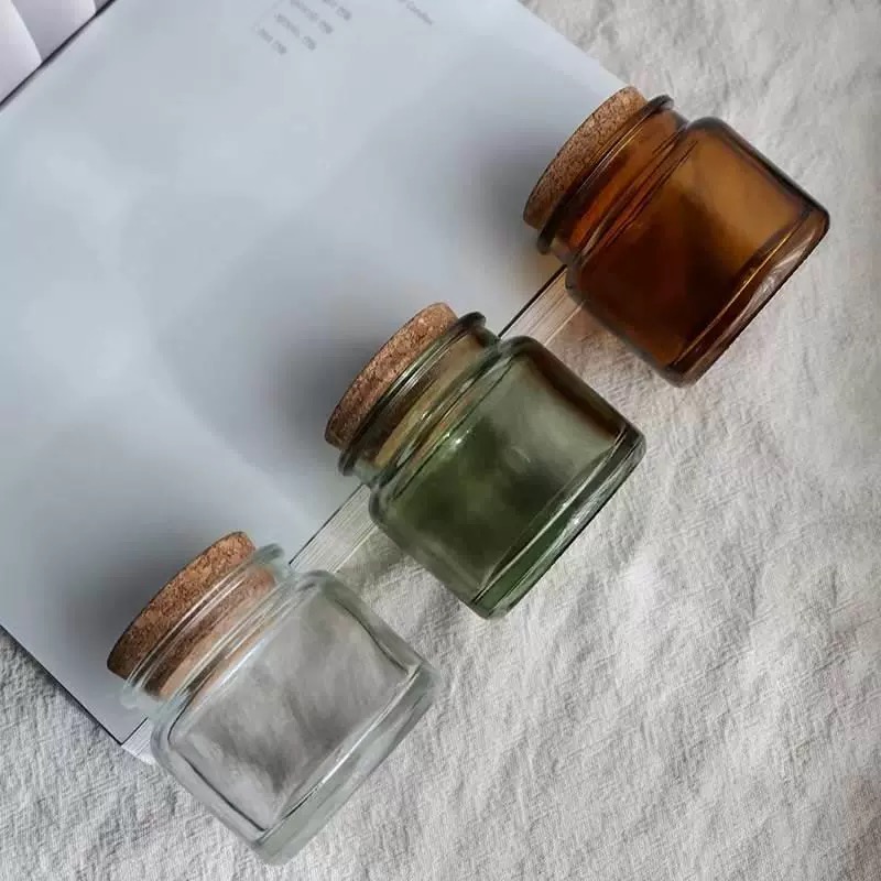Custom Green Amber Transparent 100ml 200ml Empty Glass Candle Jar With Wooden Lid