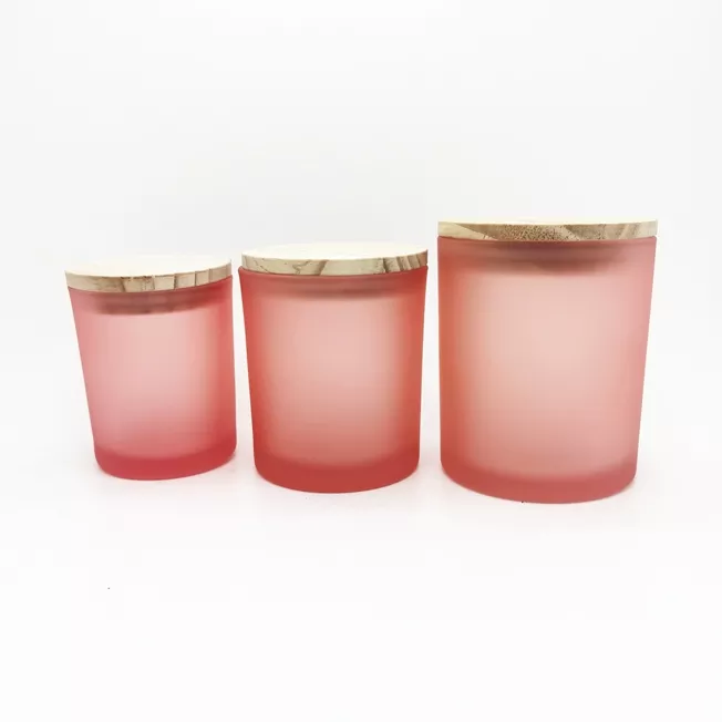 OEM Wholesale Luxury Soy Candles Home Decoration Custom Scented Candle in Gradient Color Glass Jar