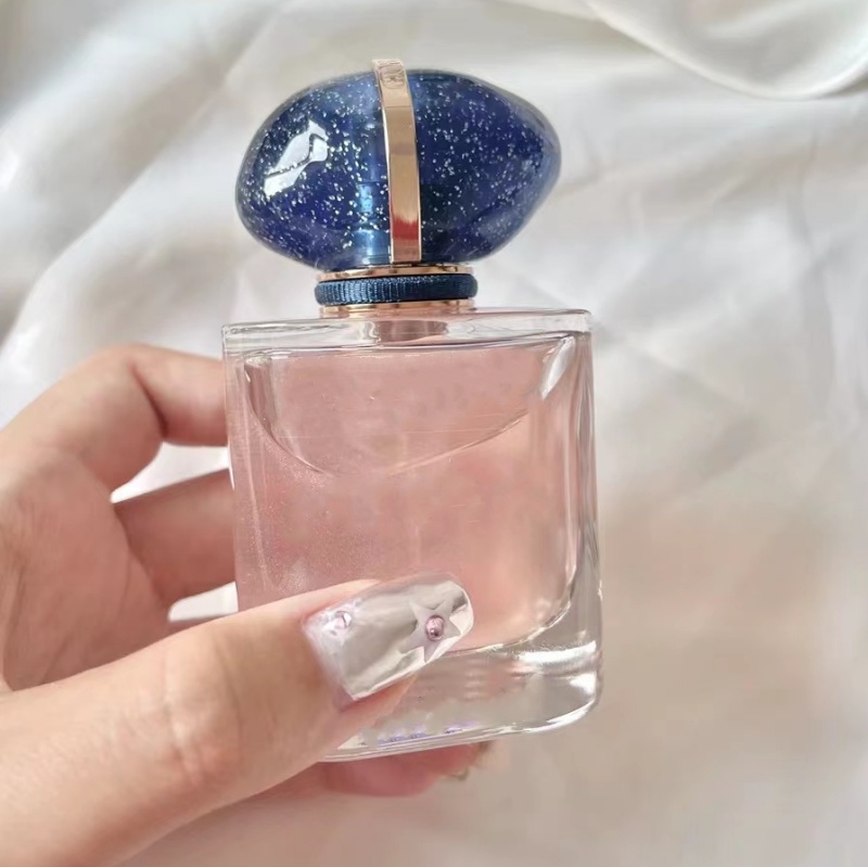 Manufacturer 30ml 50ml 100ml Perfume Bottles Clear Vintage Style Empty Glass Bottles Luxury