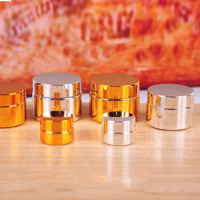 Luxury Shiny Cosmetic Container Body Butter Facial Eye Cream 50ml Round Sliver Gold Glass Jar With Lid