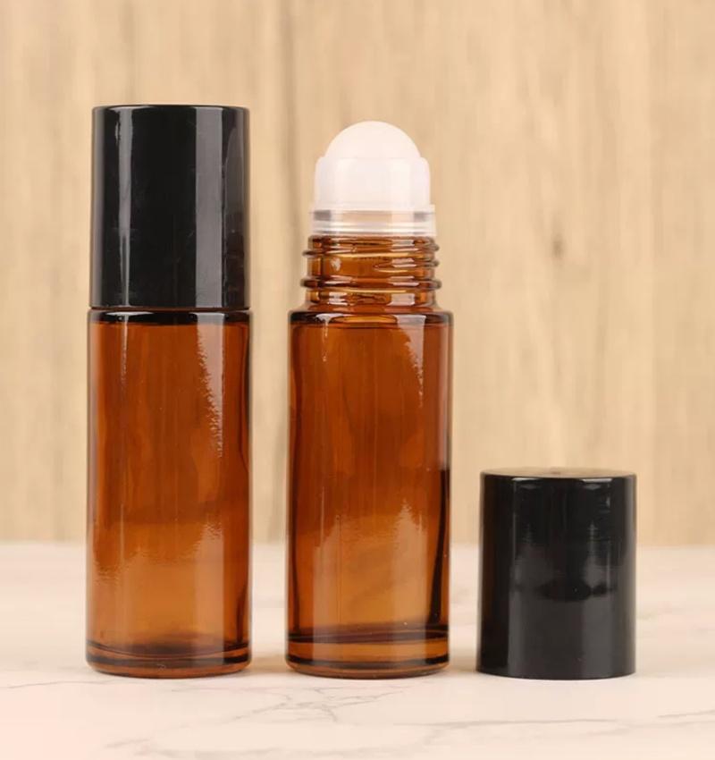 Wholesale Empty 30ml 50ml 1oz Clear Amber Brown Essential Oil Roller Bottle Deodorant Glass Roll on Bottle