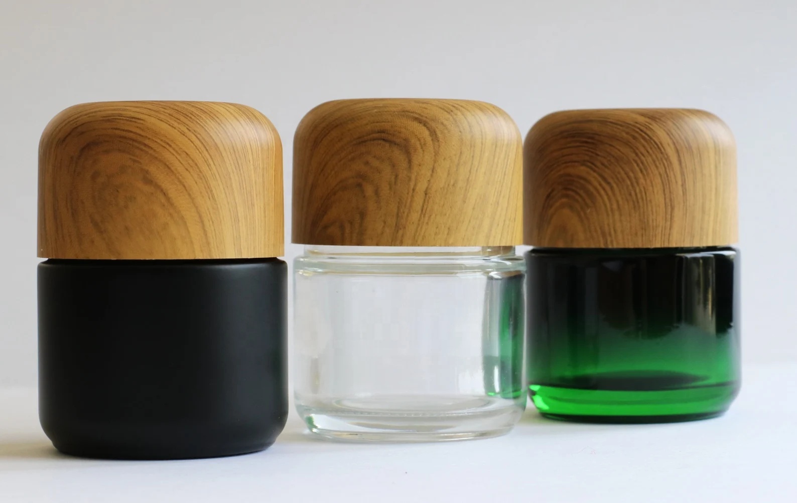 Factory Wholesale Smell Proof Matte Black Herb Glass Jar Child Resistant Packaging Jar With CR Lid
