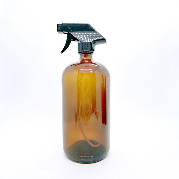 500ml 16oz Empty Boston Round Clear Amber Room Glass Spray Bottle With Trigger Sprayer and Silicone Sleeve for Cleaning