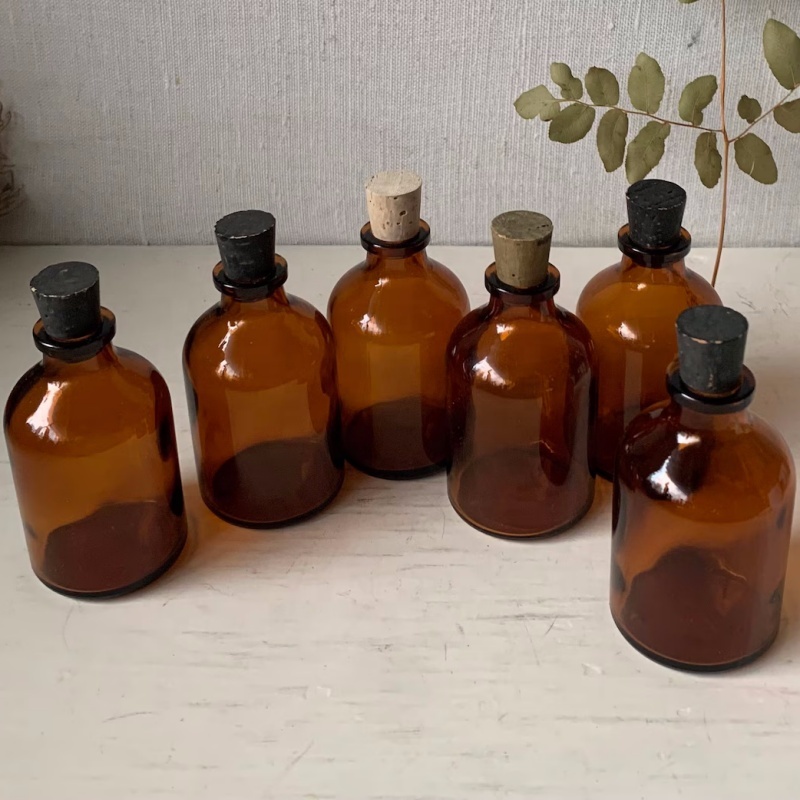 Wholesale Pharmaceutical Tubular Glass Vial Liquid Bottle Amber Glass Bottle 100ml