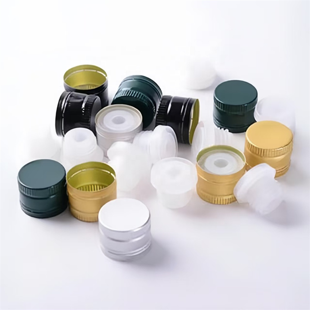 Hot Selling 100ml Clear Colored Glass Olive Oil Bottle Square Bottle for Vinegar and Oil