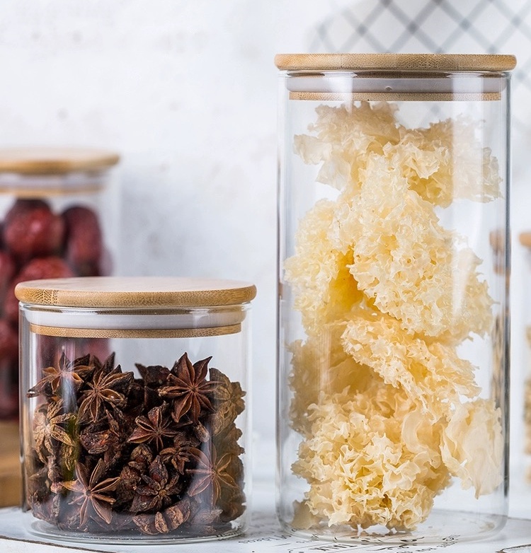 Customized Wholesale Borosilicate Glass Food Storage Jars Glass Canisters Bamboo Container Bamboo Lid Glass Jars