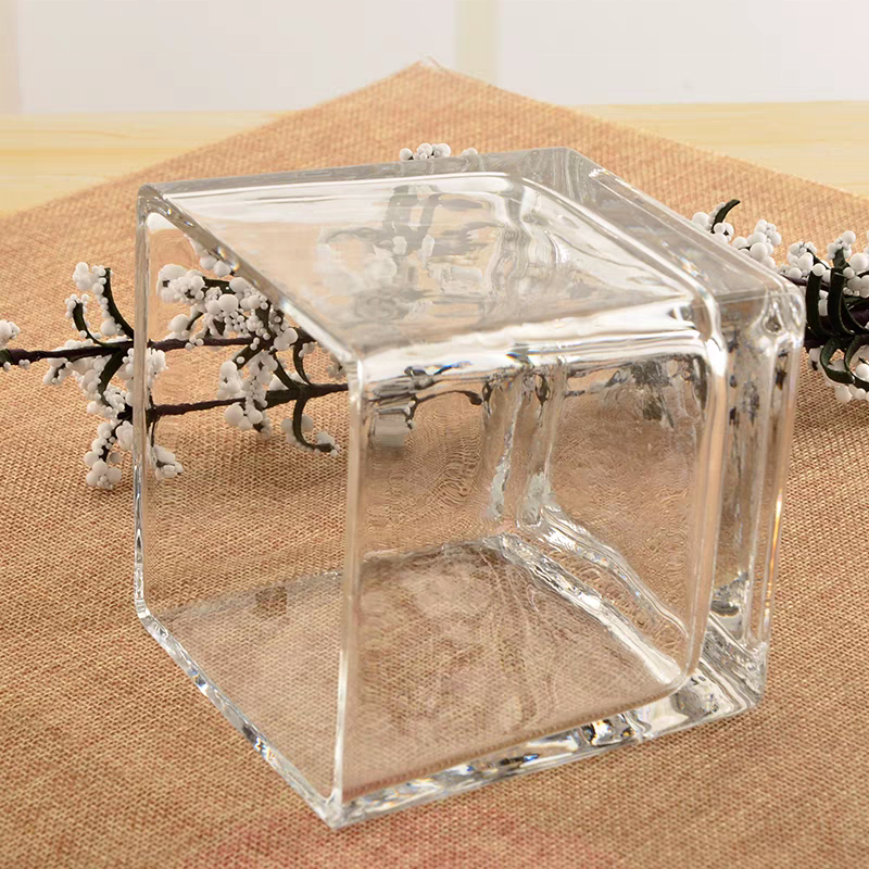High Quality Multi-sized Tealight Candle Holders Diy Scented Candle Containers Empty Glass Quadrate Square Mini Candle Jar