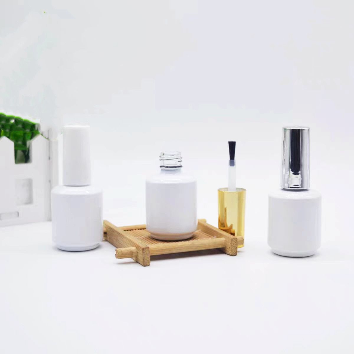 Glossy Containers Empty Uv Nail Gel Polish Glass Bottles Uv Gel Nail Polish Bottle With Brush Packing