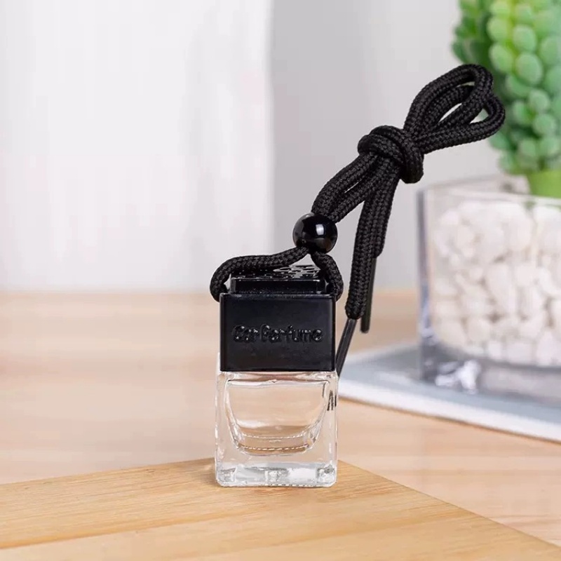 Essential Oil Diffuser Car Perfume Bottle Aromatherapy Car Air Freshener Promotional Gift Perfume Glass Bottle