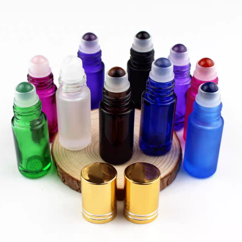 Hot Sale 10ml Glass Roll on Bottle Perfume Essential Oil Glass Bottle Frosted Amber Roller Ball Glass Bottle with Bamboo Cap