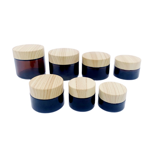 Cosmetic Cream Glass Jar With Silver Lid and Plastic Seal Stock Raw Material for Skin Care Packaging Use With Screw Cap